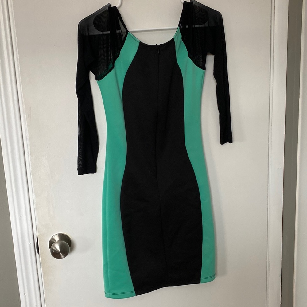 Dress black and teal size 2 bodycon
